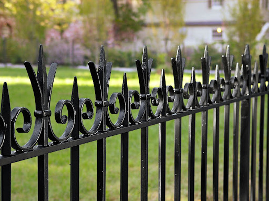 12 Types of Fences for New Zealand Homes: Pros and Cons